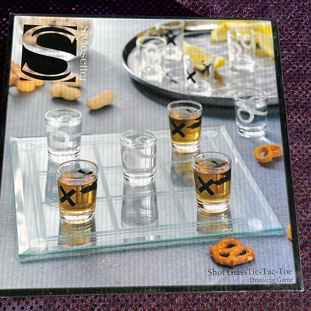Tic-Tac-Toe Glass Game Board